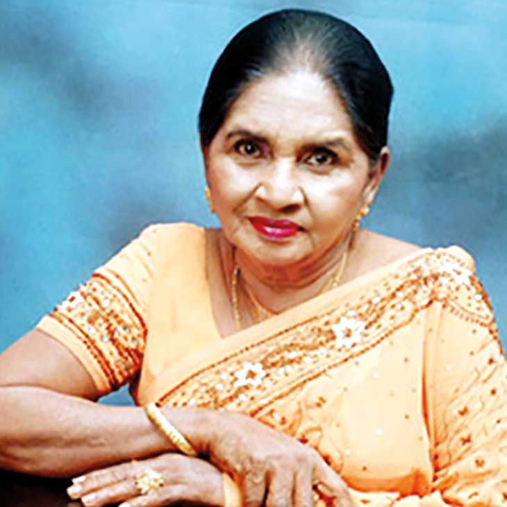 LEN - www.lankaenews.com | The songbird of the Hela, Latha Walpola ends ...